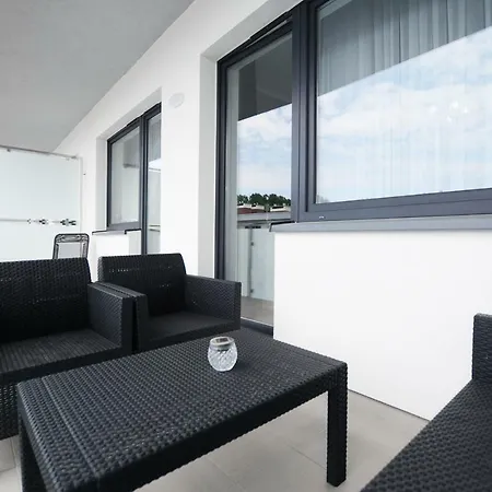 Navigator-blizej Morza 94 *