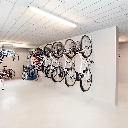 Navigator-blizej Morza 94 קולובז'ג